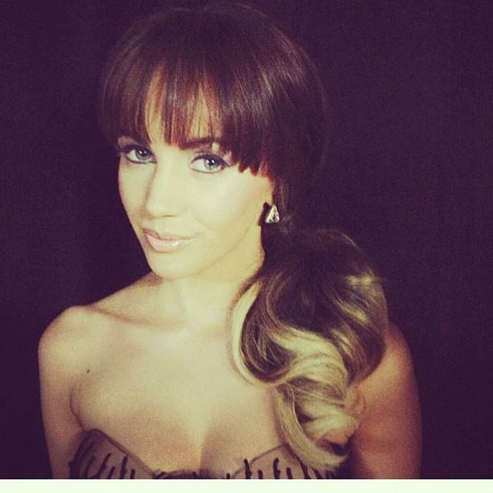 Step Up - Samantha Jade