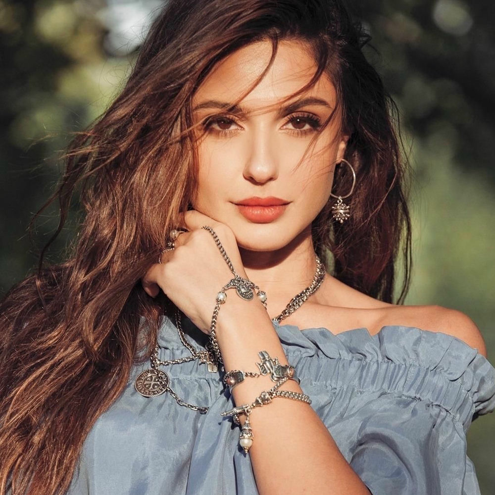 Qele Qele - Sirusho